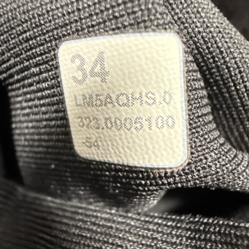 Lululemon ABC Classic Fit Pants Mens 34 OBSIDIAN Warpstreme Chino LM5AQHS